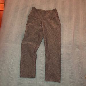 North face cropped leggings